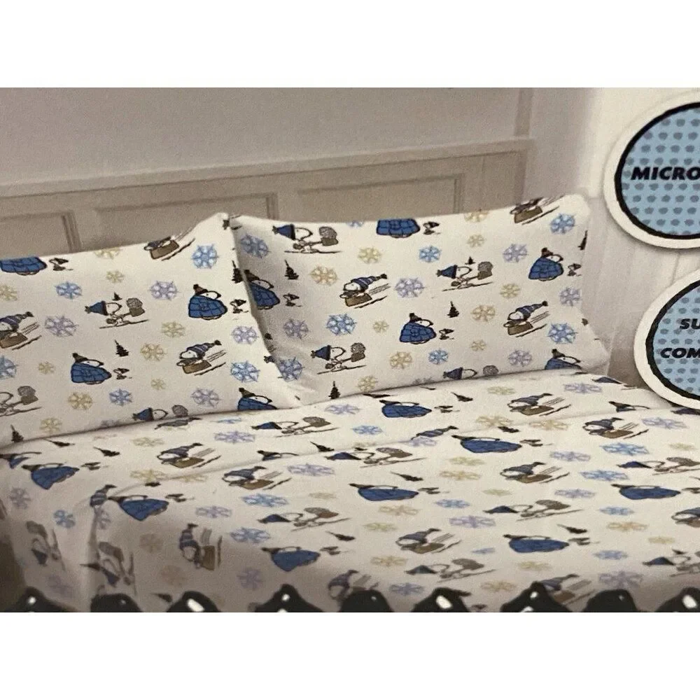 Peanuts Snoopy Puffy Coat QUEEN SZ Sheet Set Christmas Puffer Jacket White‎ Blue